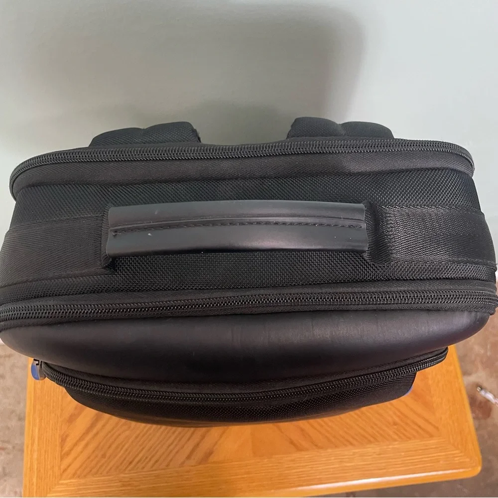 Bopai Camel‎ Mountain The GUI Tech Backpack USB Laptop Waterproof Black